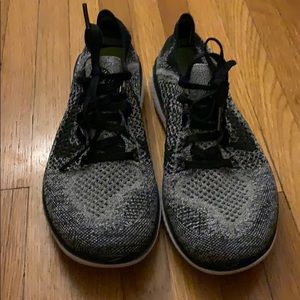 Women’s Nike Free RN Flyknit